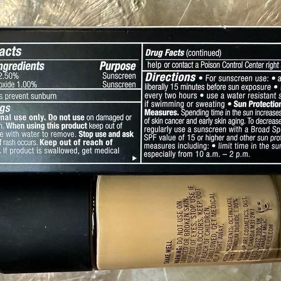 MAC Cosmetics Studio Fix Fluid SPF 15 Foundation NC25 - Picture 7 of 14